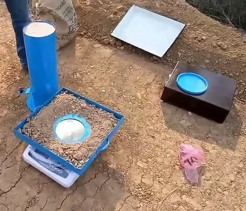 Image illustrative de Essai de densité sur site (méthode du cône de sable) à Angers